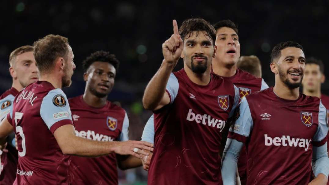 West Ham United đánh bại Pháo thủ để giành danh hiệu vàng trên sân nhà